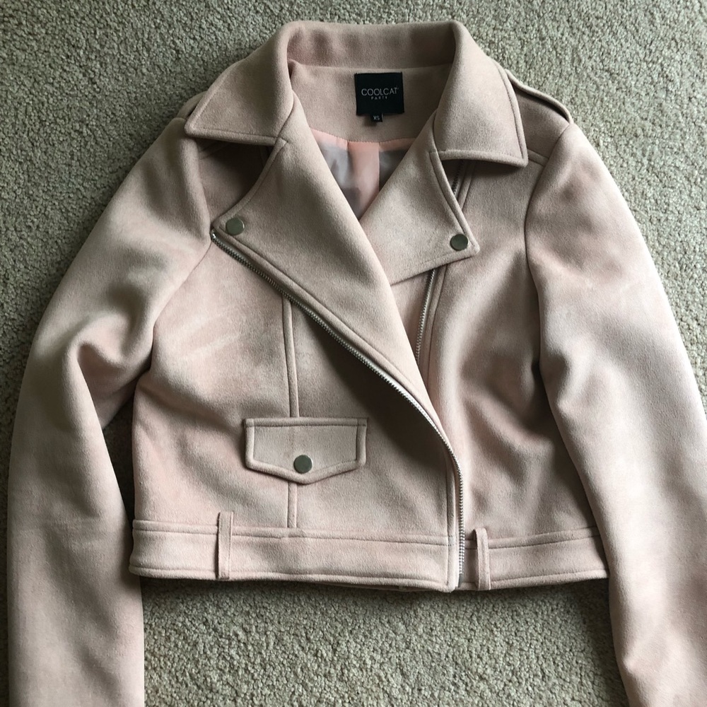 Pink jacket 💗👄🌸
